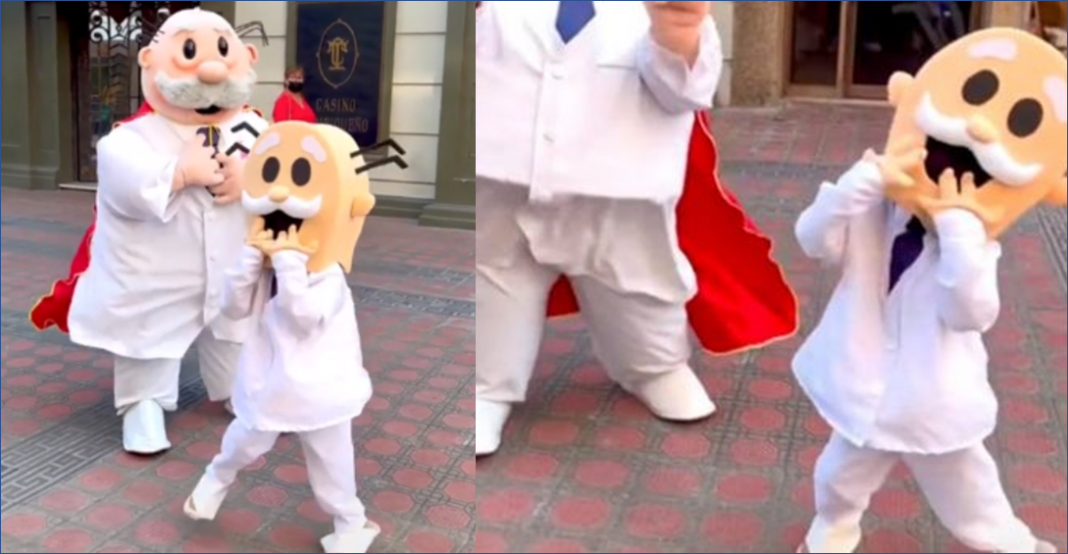 Niño se disfraza de Dr. Simi para Halloween