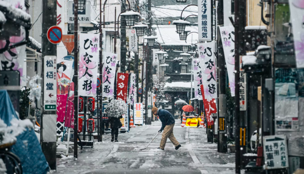 Japón reporta 17 muertes accidentales tras nevadas