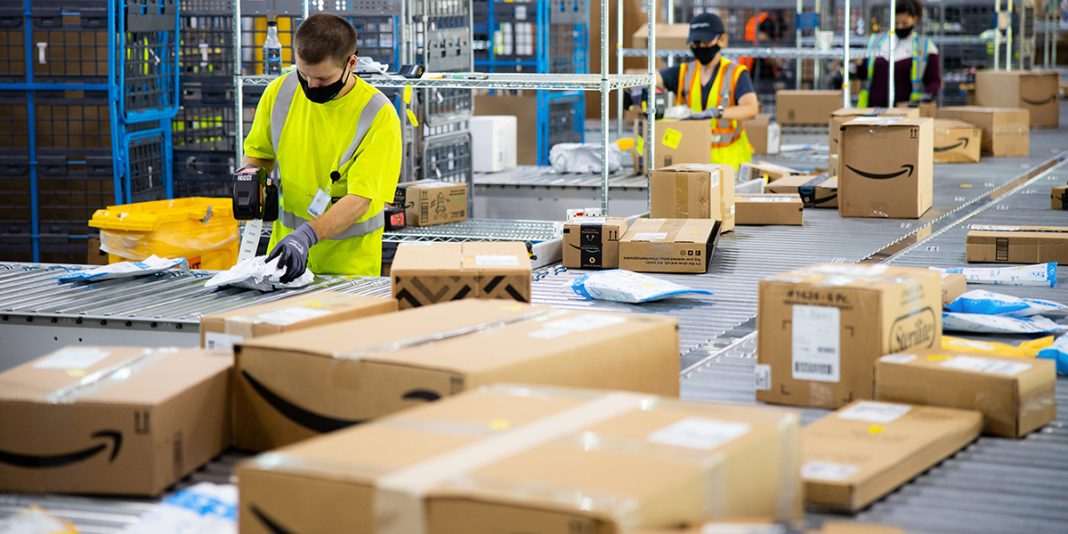 Amazon rompe récord: despide a 9 mil trabajadores en nueva ola de recortes