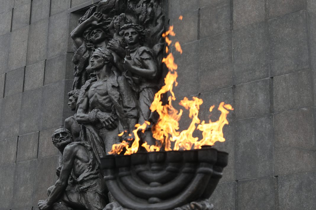 Israel conmemora el Holocausto y llama a la unidad nacional